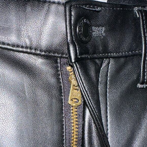 Abercrombie & Fitch The 90s Straight Ultra High Rise Black Faux Leather Pants 4 - Picture 7 of 16
